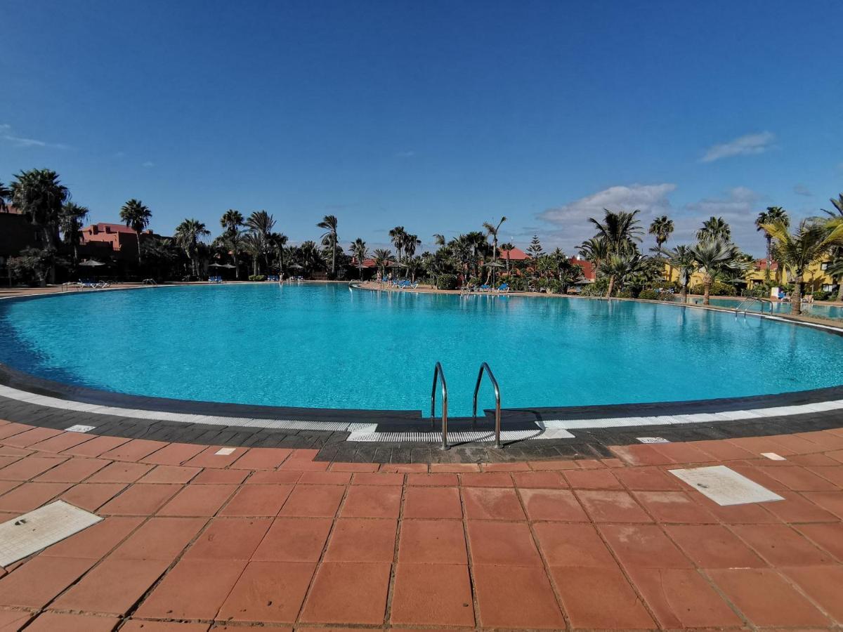Appartamento Spagnolo Oasis Tamarindo Коральео Экстерьер фото